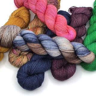 BFL 4ply Bluefaced Leicester - Purple Sprouting