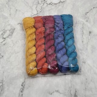 5 x 20g Mini Skein Set - Set 4 on 4ply Supernova